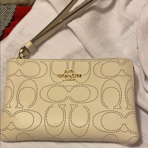 Coach Creme Wristlet
